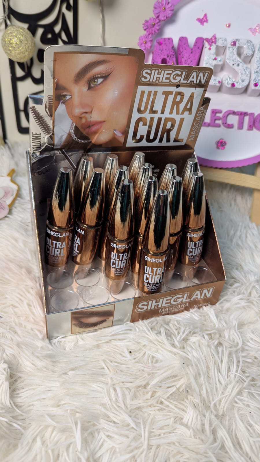 Ultra Curl Mascara - Waterproof
